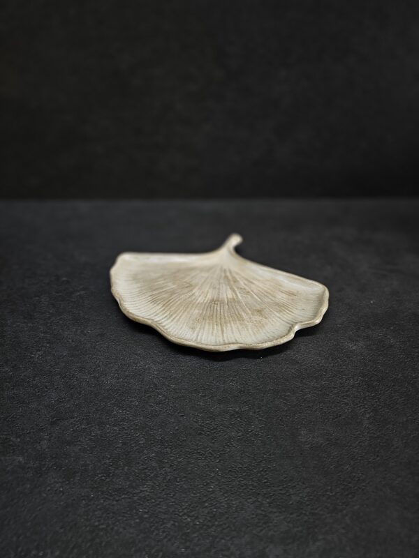 lapas ginko auksas