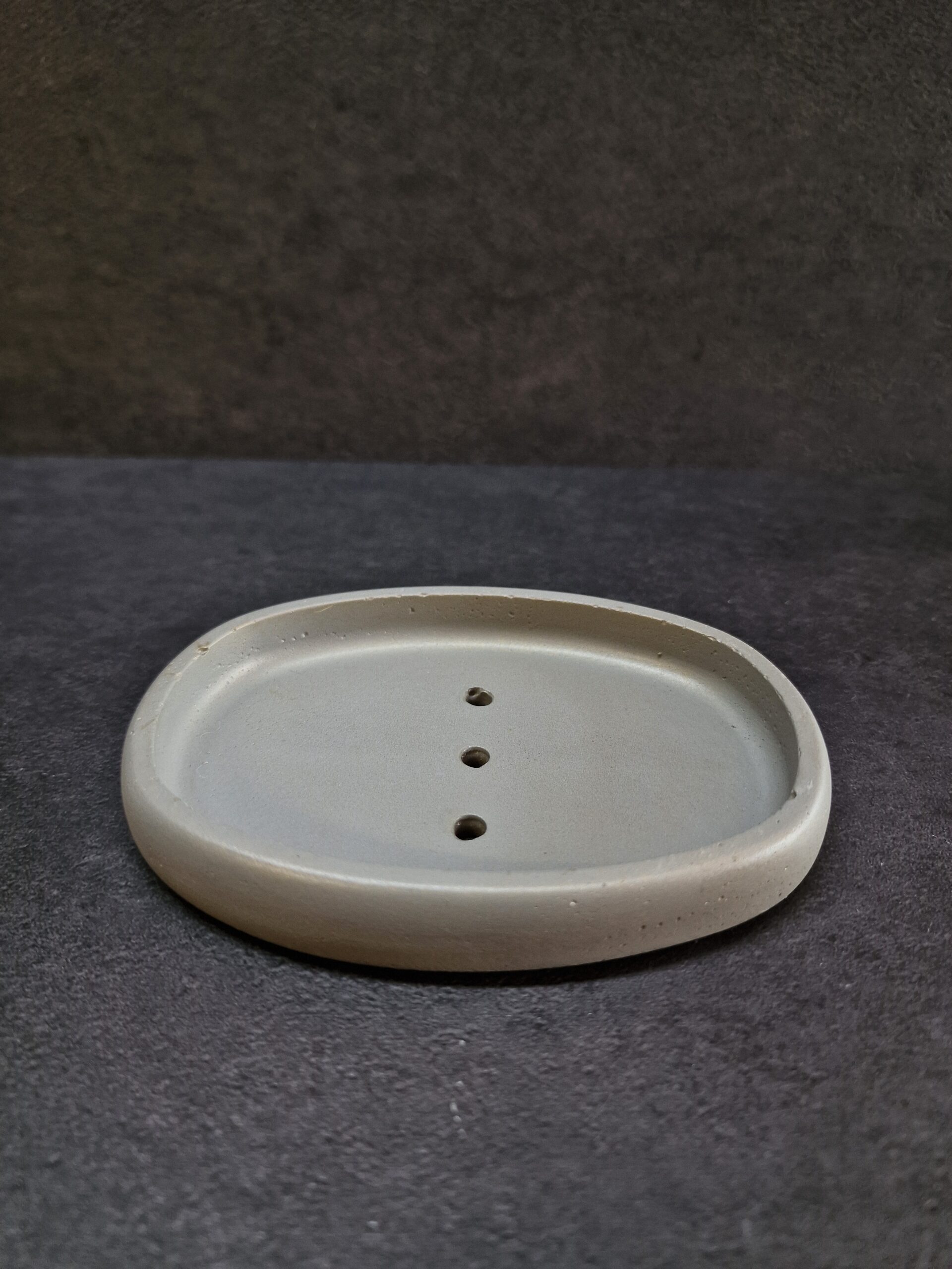 muiline su skylutem pilka auksas