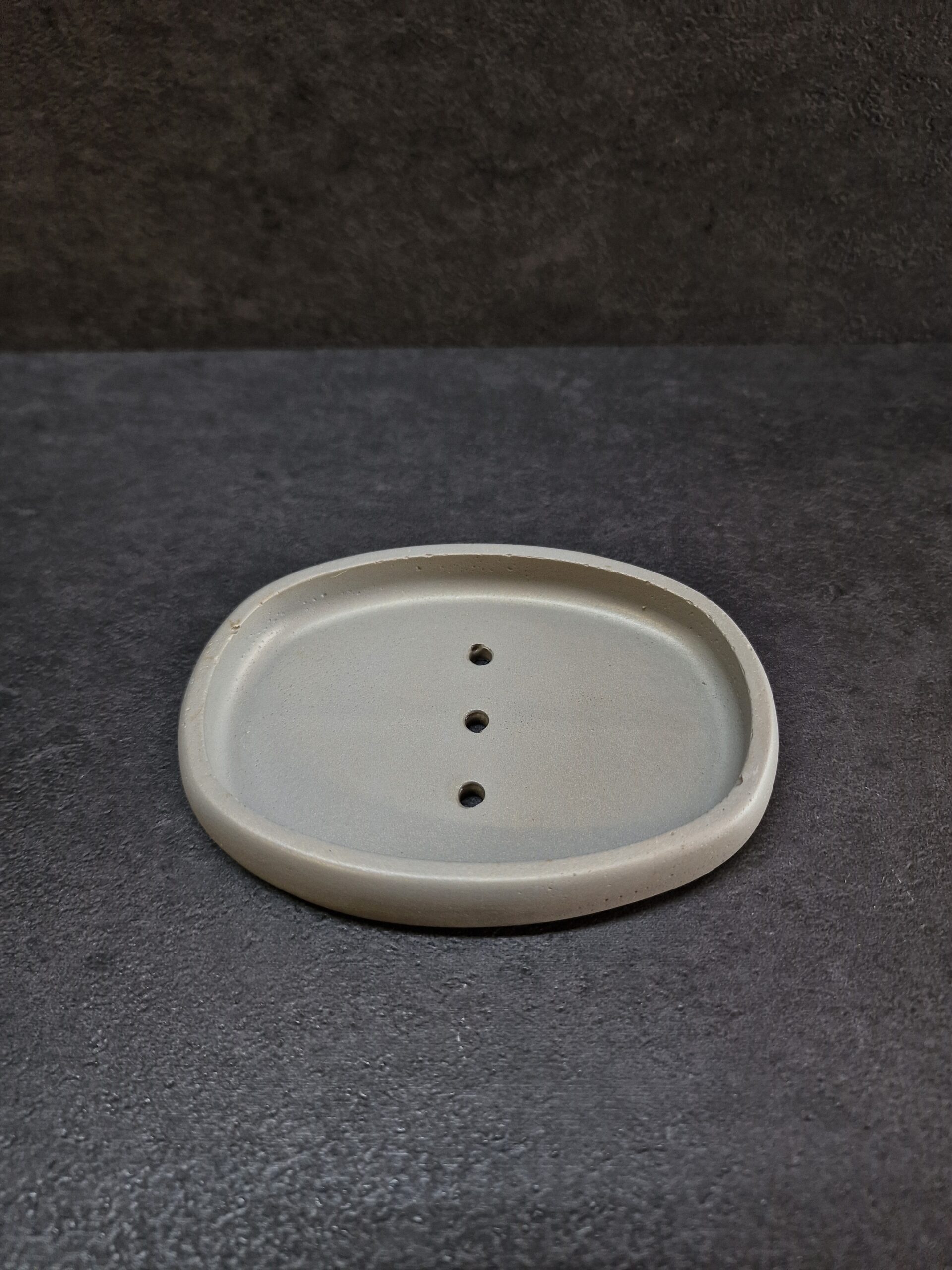 muiline su skylutem pilka auksas