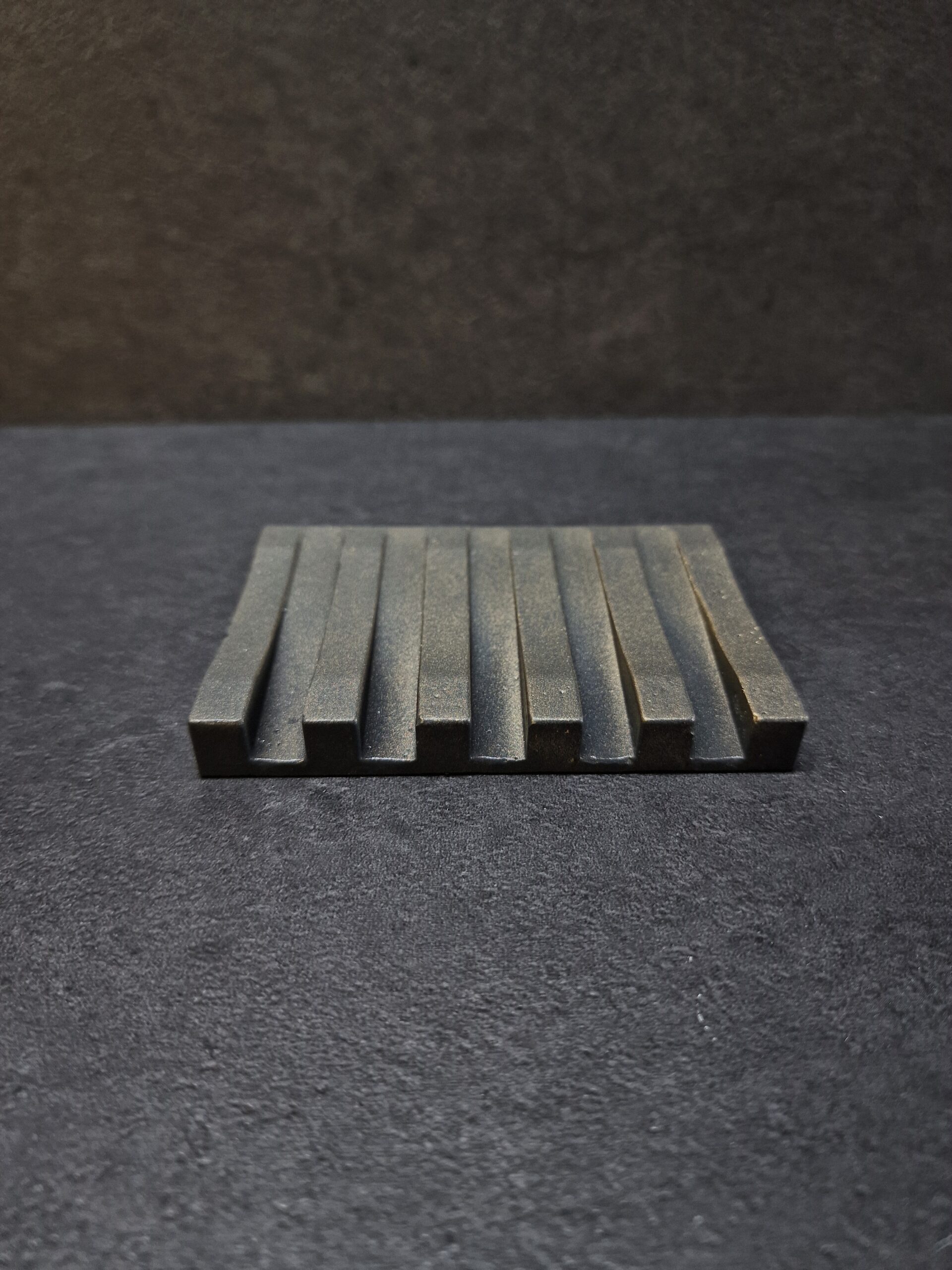 muiline vienas juoda auksas