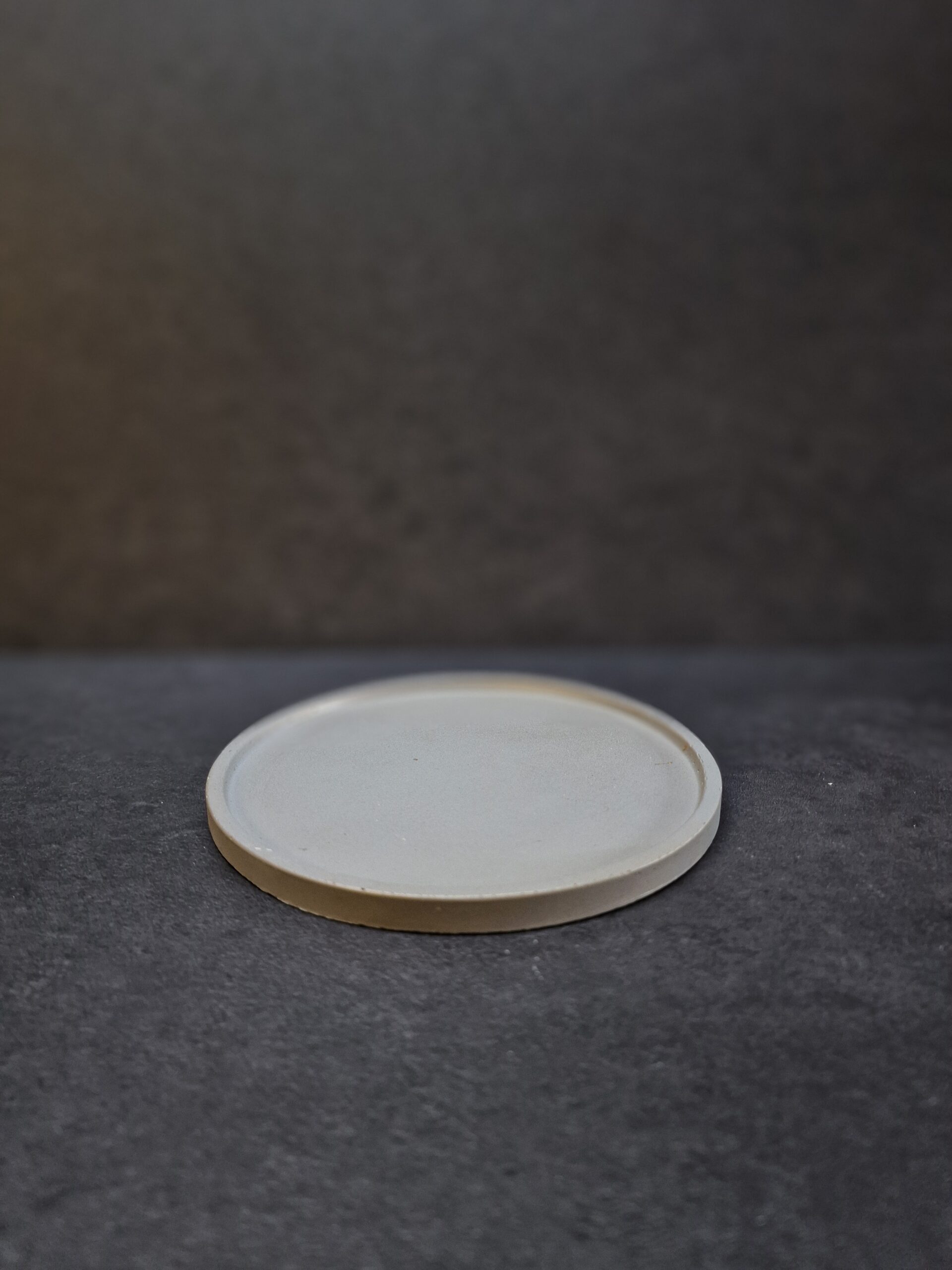 padekliukas apvalus didelis pilka-auksas