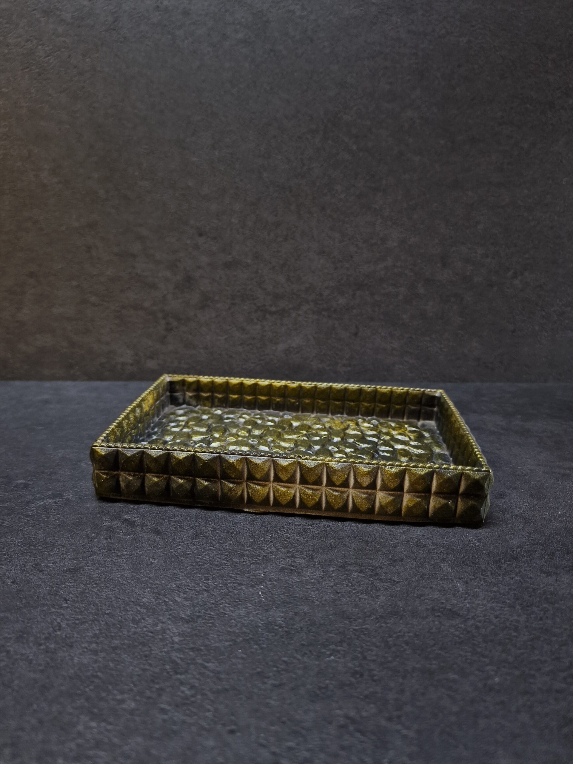 padekliukas staciakampis juoda geltona