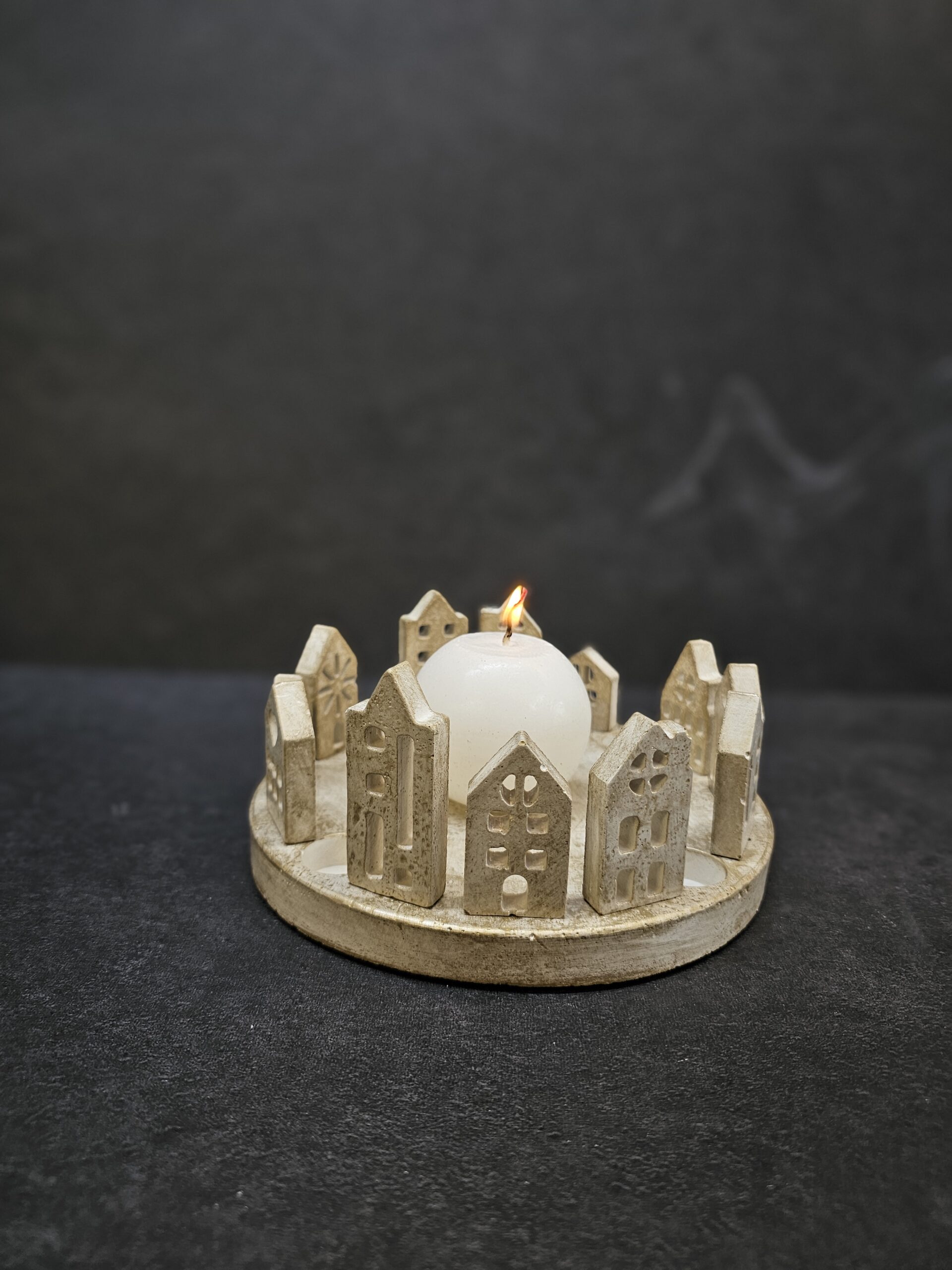 zvakide miestas auksas