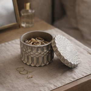 indelis rastuotas pagrindine