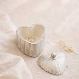 indelis sirdis pagrindinis