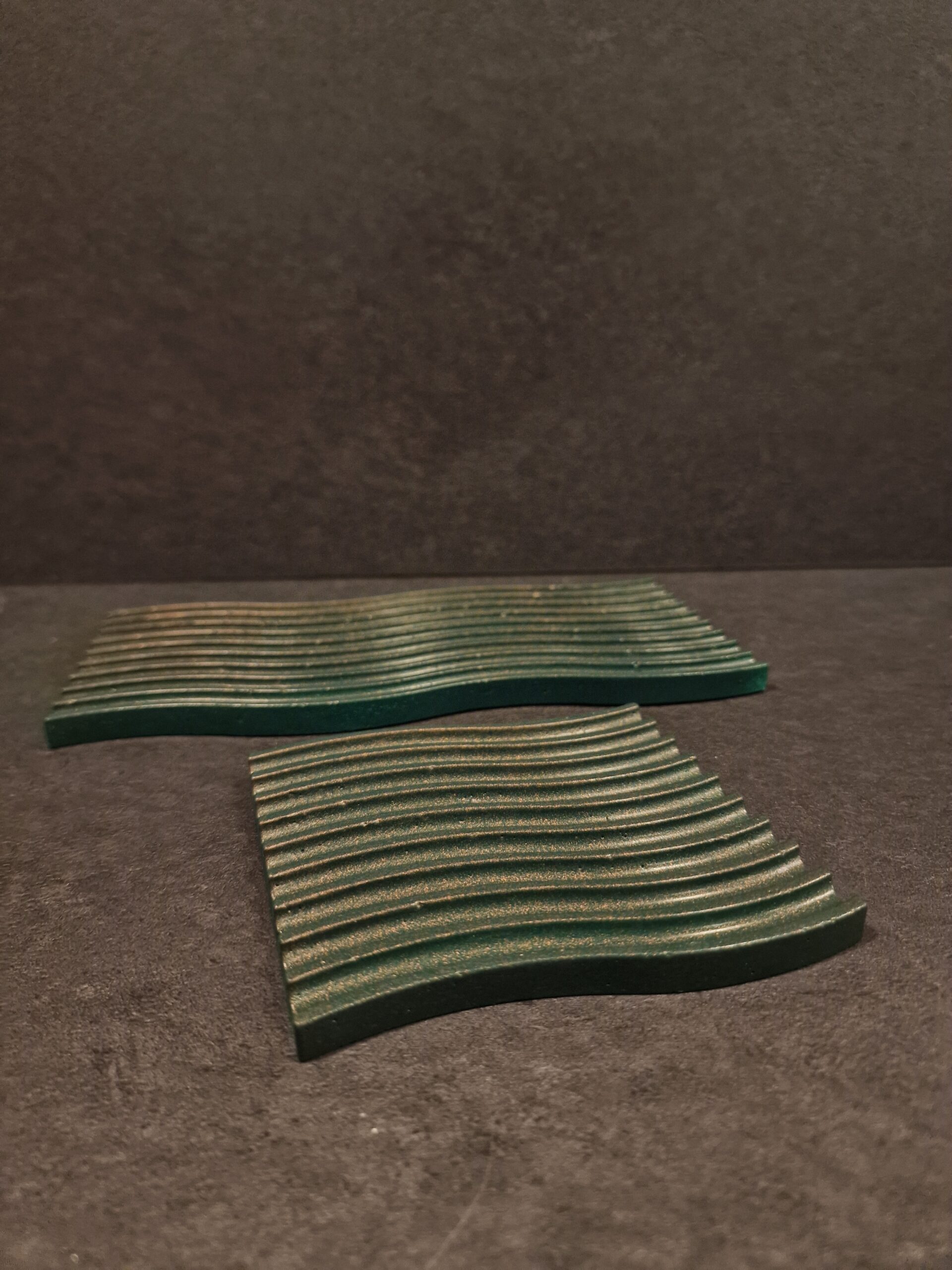 padekliukai banga zalia-bronza