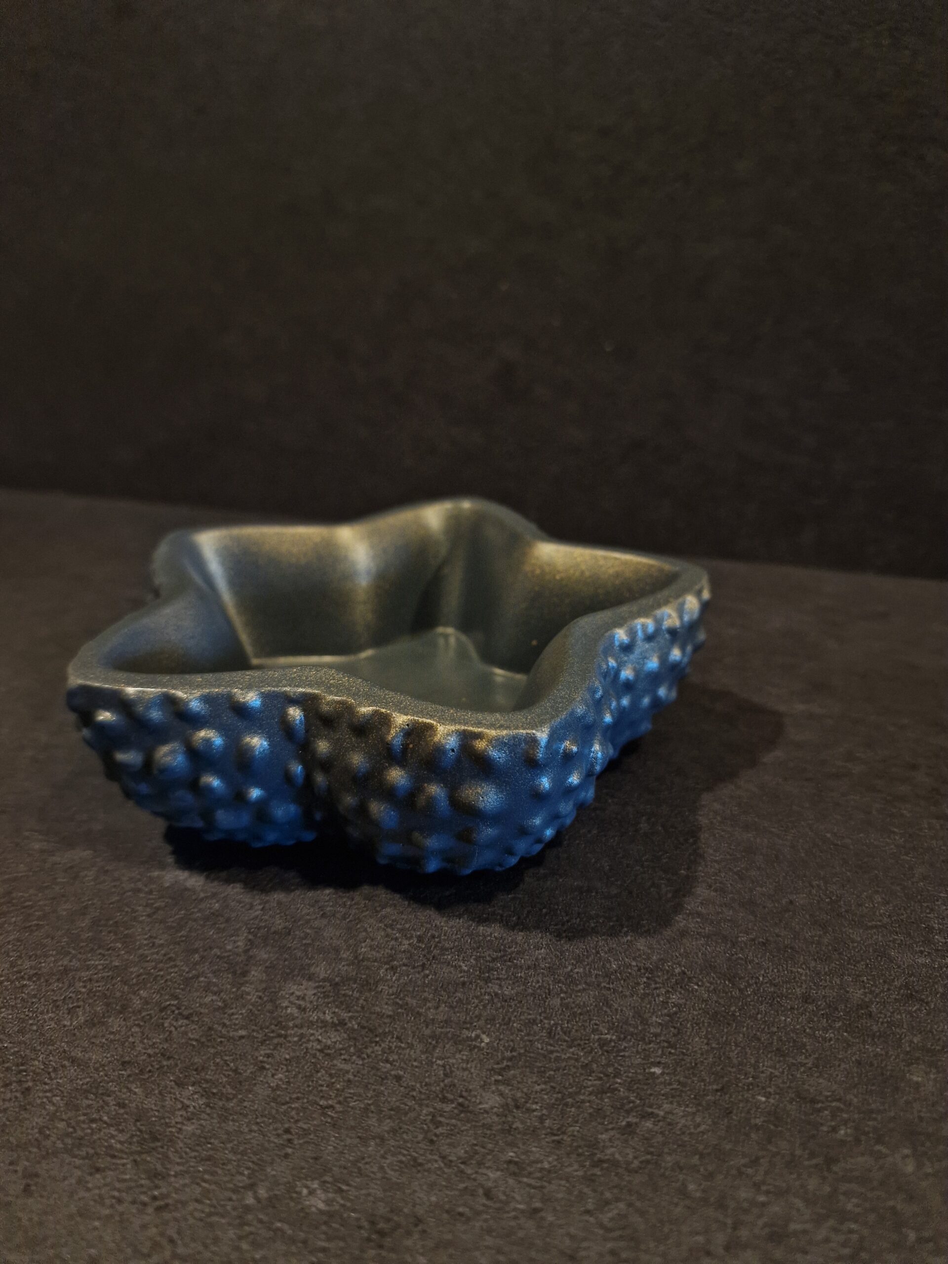 zvaigzde pilka auksas