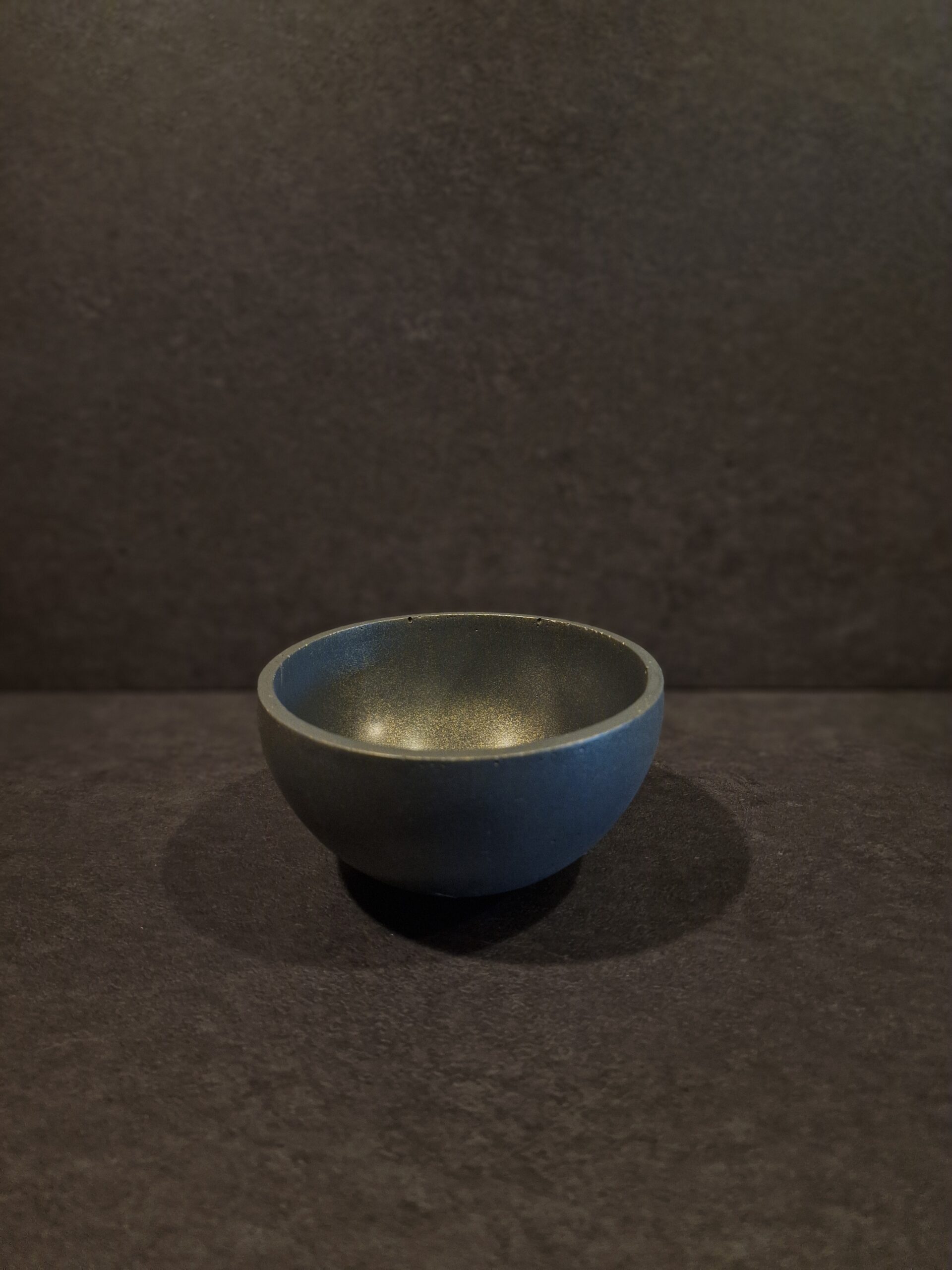 bliudelis pilka auksas