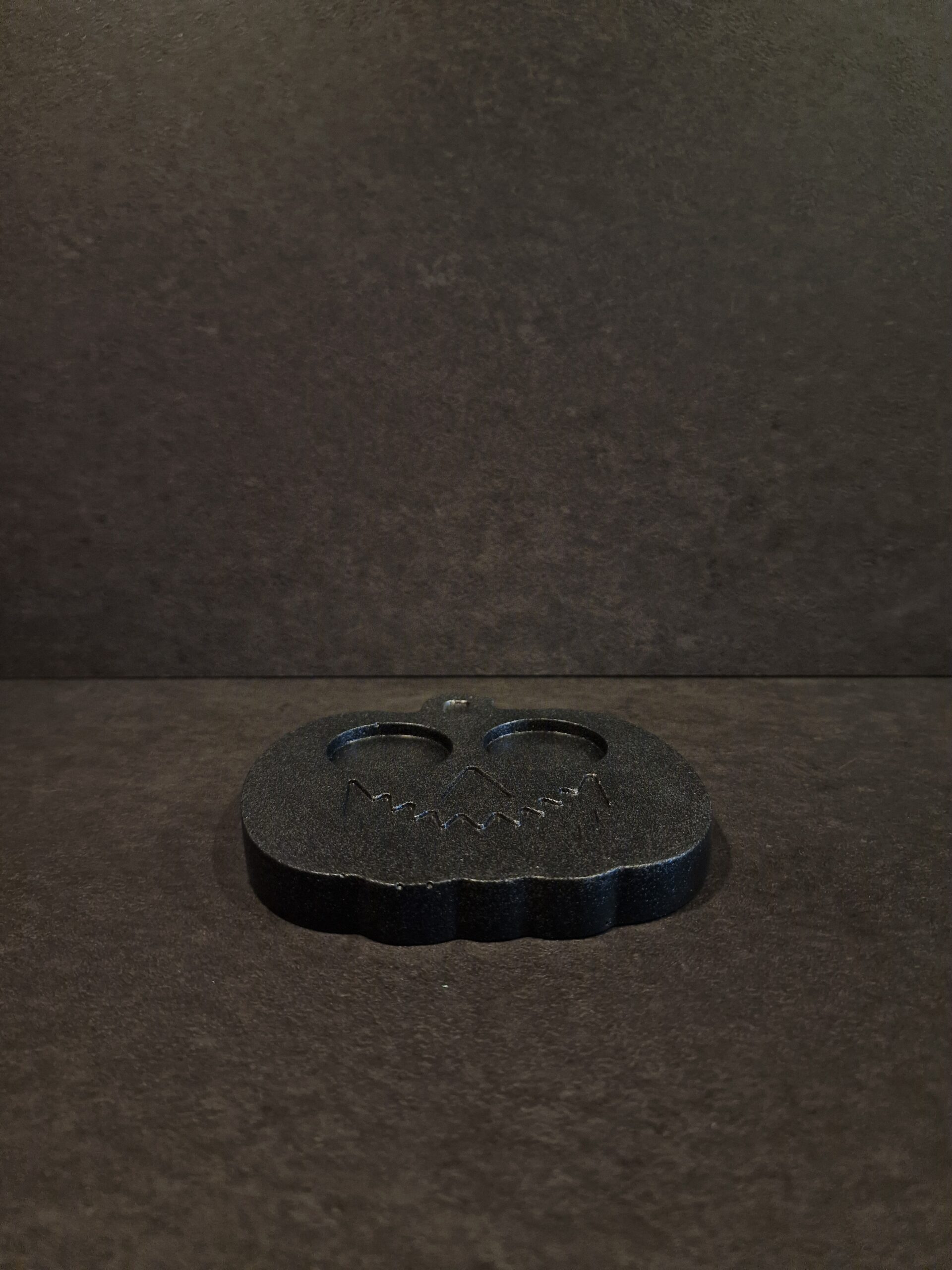 zvakide moliugas juodas sidabras