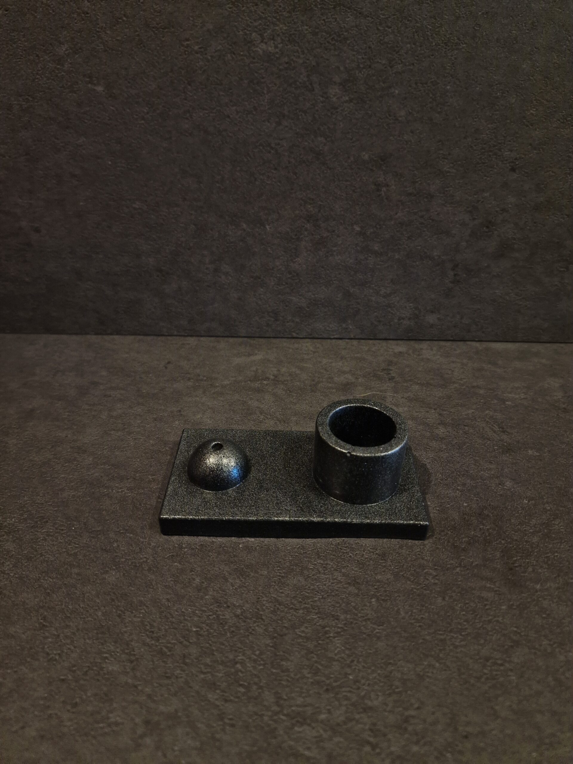 zvakide smilkaline juoda sidabras